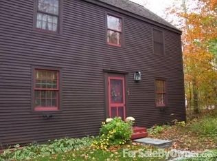3990 Trillium Dr, Leland, MI 49654