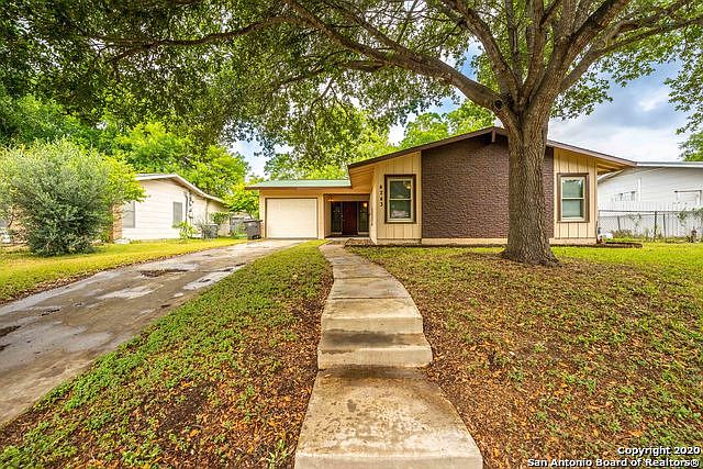 1st image of 4243 Diamondhead Dr