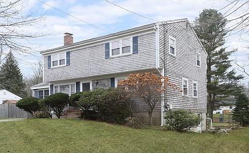 2nd image of 298 Central St