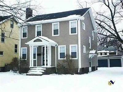 3387 Lownesdale Rd photo 1