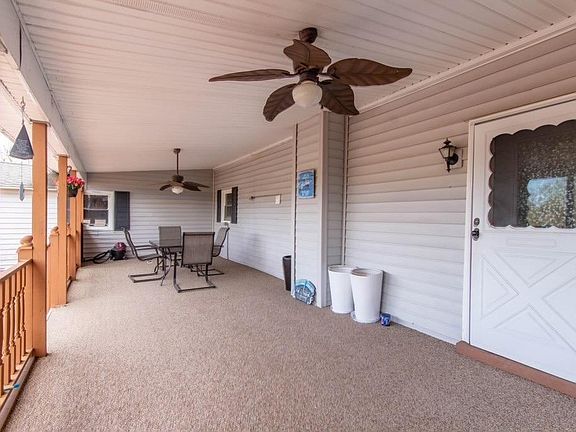 4th image of 8499 Leray St