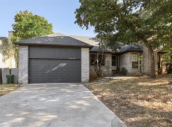 2nd image of 6733 Parkwood Dr