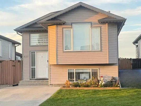 635 S Aberdeen Cres W, Lethbridge, AB T1J 5A9