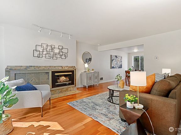 3rd image of 1717 150th Avenue SE #32