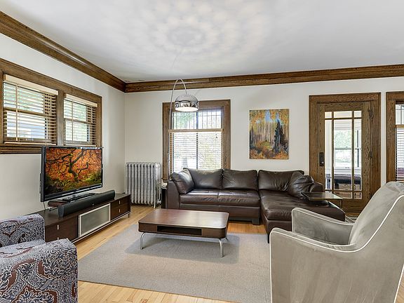 5th image of 3817 Lyndale Ave S