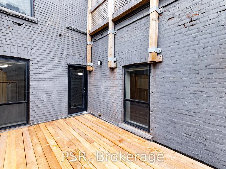 2870 Dundas St W #212 — Photo 17
