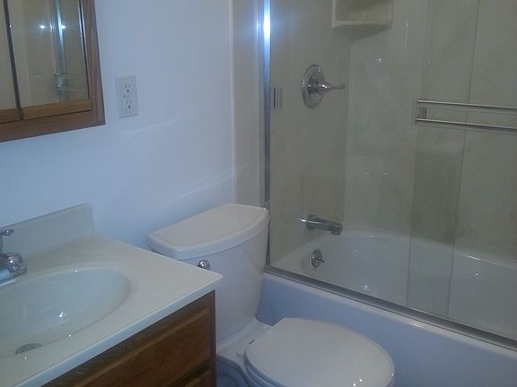3rd image of 3565 Dimond Ave APT 1