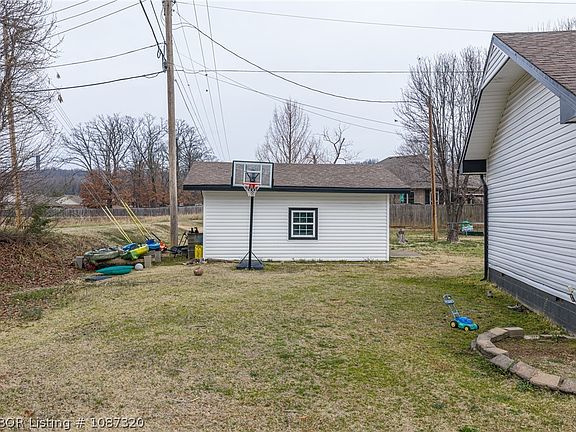 3rd image of 2438 Dora Rd