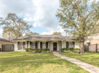 6254 Ella Lee Ln, Houston, TX 77057
