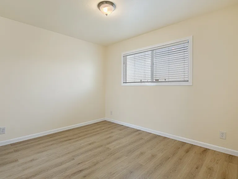 1615 Prince St #5 — Photo 14