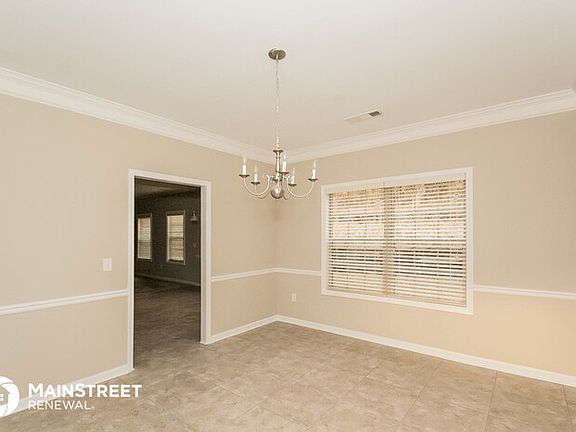 5th image of 3161 Arbor Oaks Way