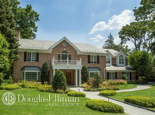 86 Abbey Rd, Manhasset, NY 11030