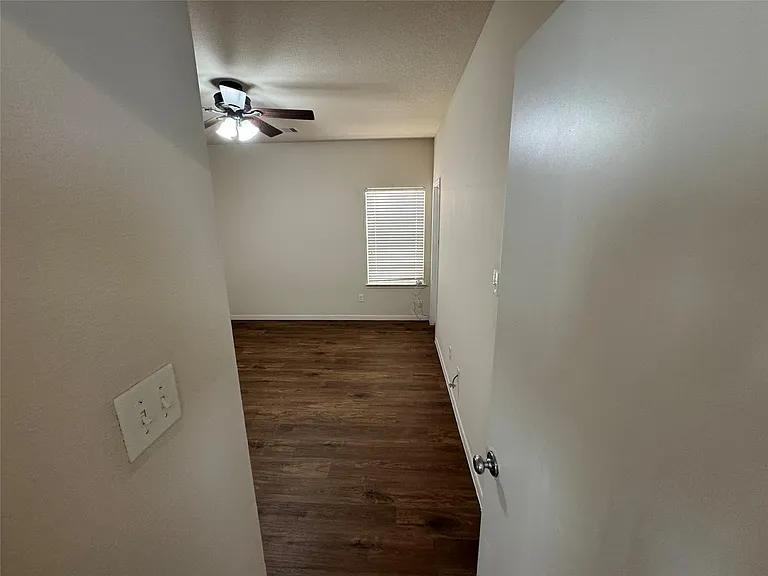 21719 Mossy Field Ln — Photo 28