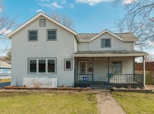 210 N Lafayette St, Sandwich, IL 60548
