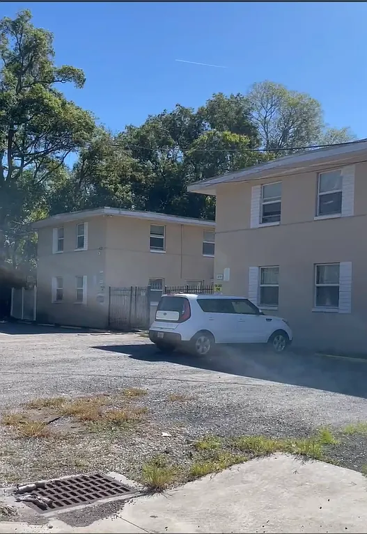 2 bed, 750 sqft, $1,150 — Photo 2