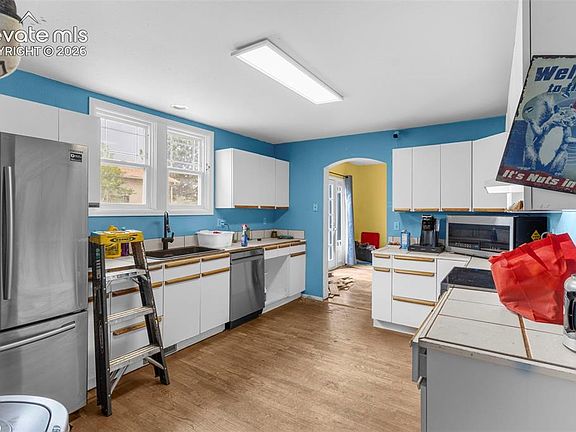 5th image of 1341 N Union Blvd