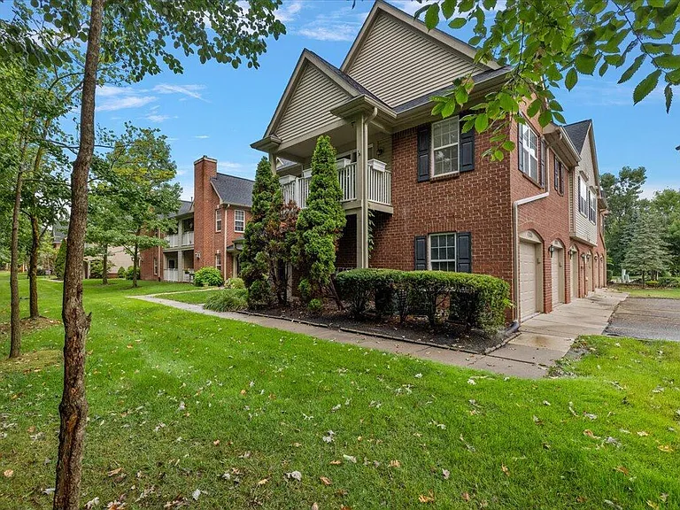 47855 Cardiff Ave — Photo 2