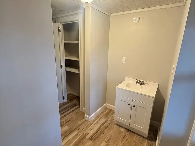 80 Summit St #2 — Photo 3