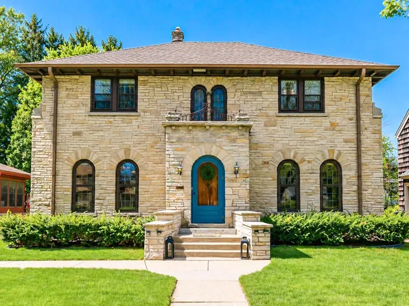 8011 Jackson Park BOULEVARD, Wauwatosa, WI 53213