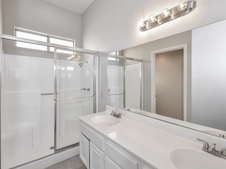 5244 Del Lago Dr — Photo 11
