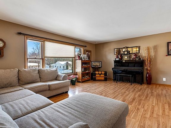2nd image of 2858 11th Street