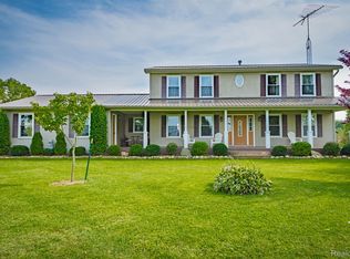 9429 Brandon Rd, Avoca, MI 48006