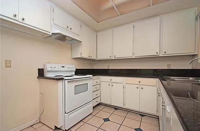 475 N Midway Dr #148 — Photo 8