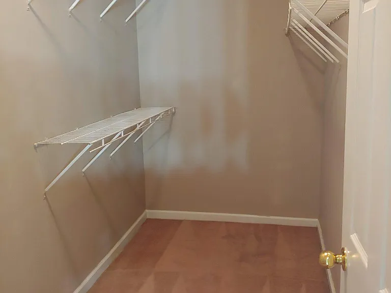 3061 Quaker Hill Ln — Photo 5