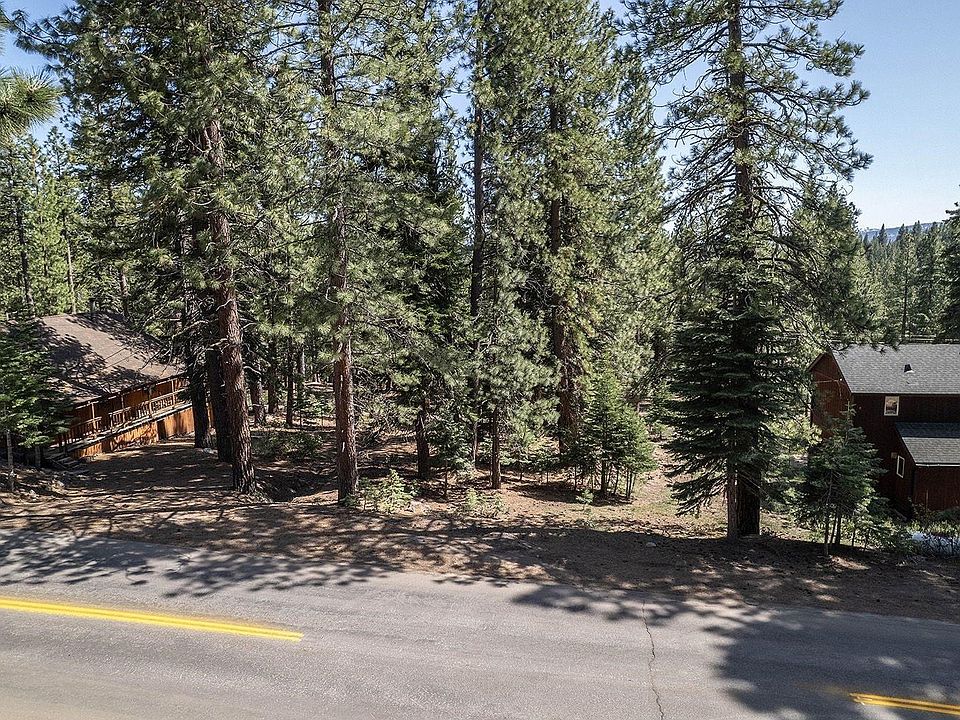 1st image of 11979 Rainbow Dr