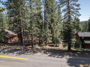 11979 Rainbow Dr, Truckee, CA 96161