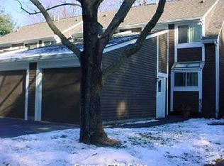 126 Hopmeadow St #7D, Simsbury, CT 06070