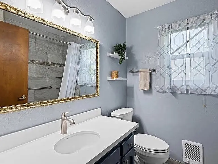 1187 Debbie Hill Rd — Photo 2