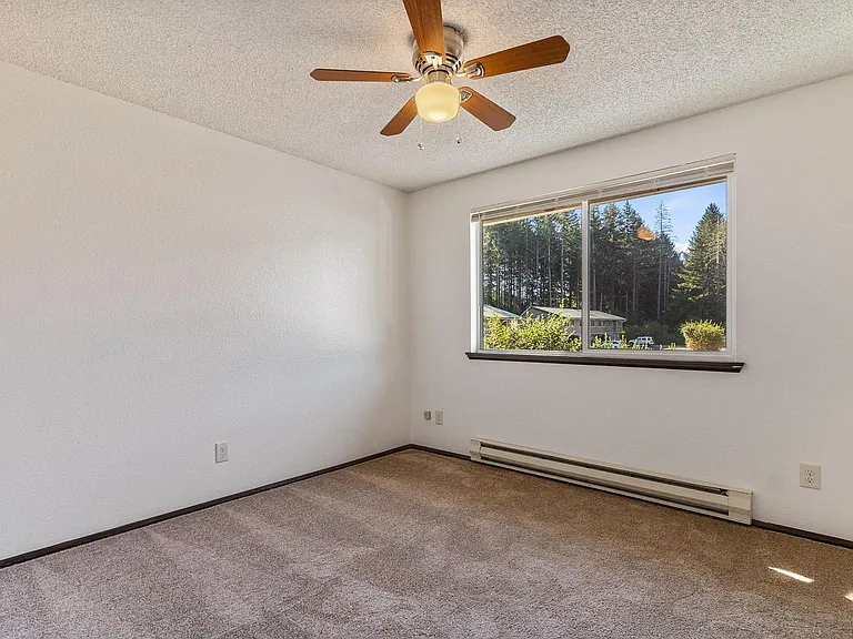 Olympia's Prine Villa Townhomes — Photo 29