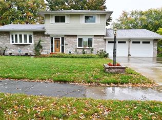 34 Dawnhaven Dr, Rochester, NY 14624