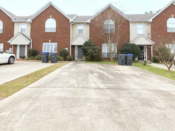 809 Treymoor Lake Ct, Alabaster, AL 35007