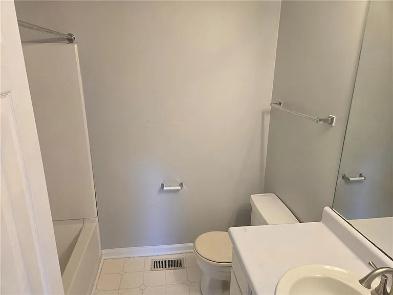 6623 Ivy Log Dr — Photo 16