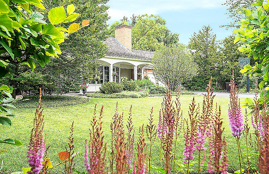 1185 Hill Rd photo 1