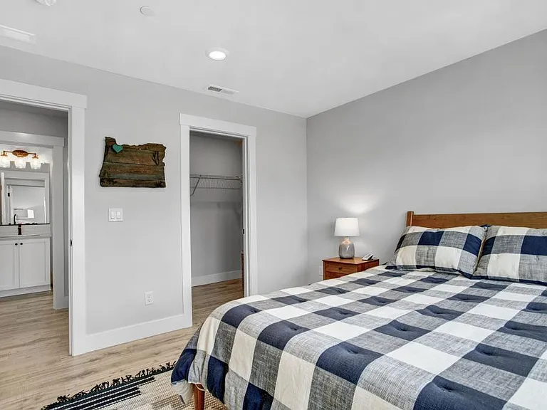 16625 SW Botany Bay Ln — Photo 22