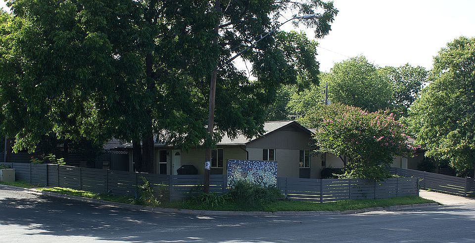1st image of 1400 Southport Dr #B