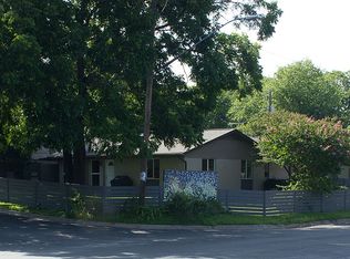 1400 Southport Dr #B, Austin, TX 78704