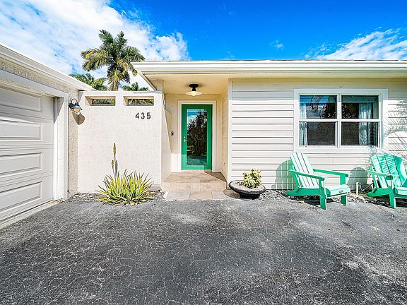 5th image of 435 NE 35th Street