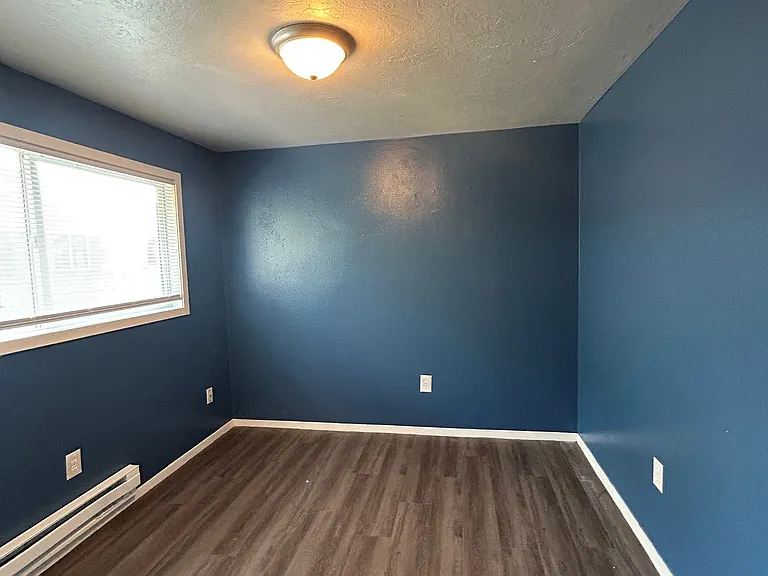547 Poole Ave — Photo 15