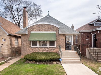 10041 S Calumet Ave, Chicago, IL, 60628