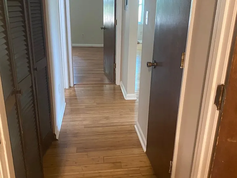 105 Fairhaven Ct — Photo 4