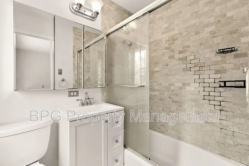 Building Photo - 2634 Langston Blvd #203