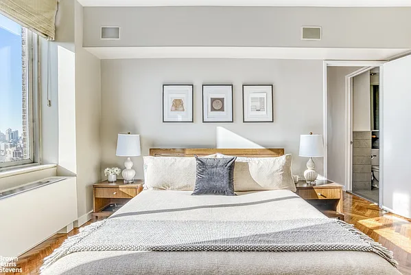 Sold by Brown Harris Stevens | media 6