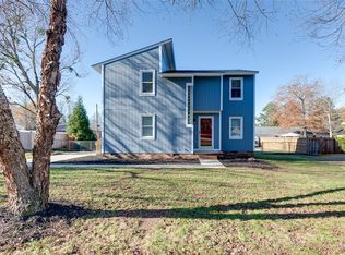 204 Dayton Dr, Easley, SC 29642