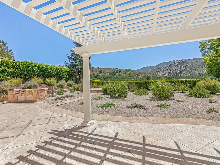 3578 Lang Ranch Pkwy — Photo 3