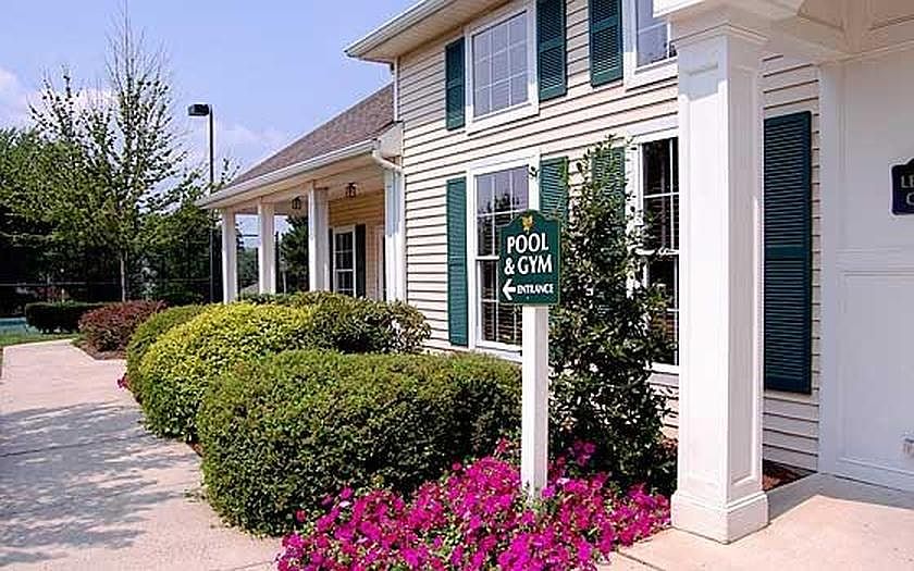 1st image of 1800 Aspen Glen Dr #13321840