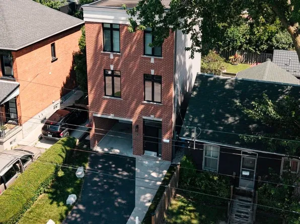 53 Wood St E, Hamilton, ON L8L 3Y2
